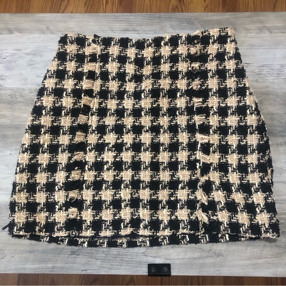 NWT House of Harlow 1960 Houndstooth Tweed Mini Skirt Small - Picture 4 of 10